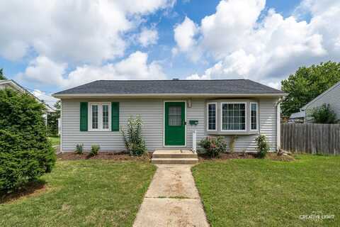 120 Riverside Drive, Montgomery, IL 60538