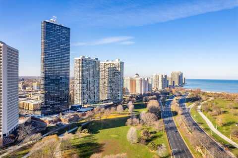 5415 N SHERIDAN Road, Chicago, IL 60640