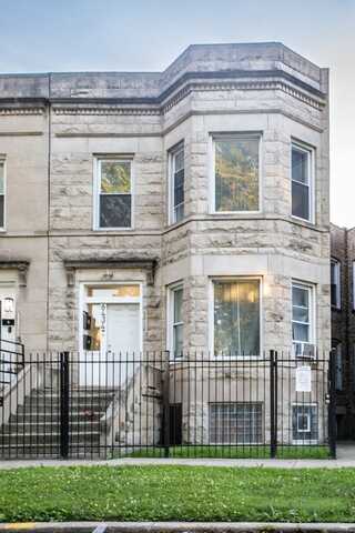 6434 S Eberhart Avenue, Chicago, IL 60637