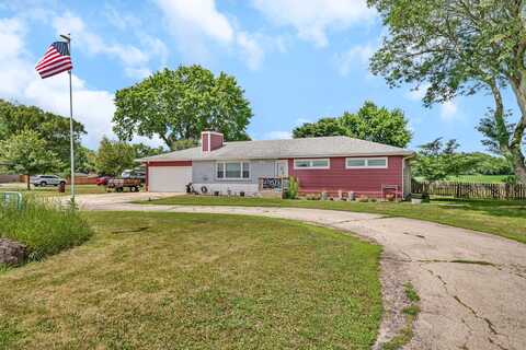 2503 Little Rock Road, Plano, IL 60545