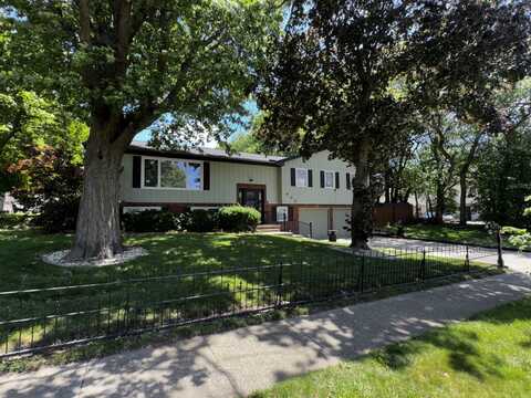 400 N Cottage Avenue, Normal, IL 61761