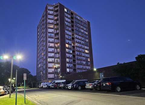 3925 Triumvera Drive, Glenview, IL 60025