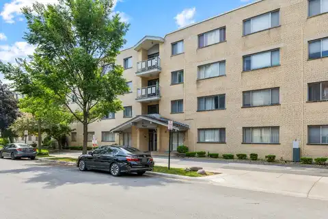 5251 W GALITZ Street, Skokie, IL 60077