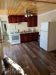 1011 San Pascual Avenue 1/2, Los Angeles, CA 90042