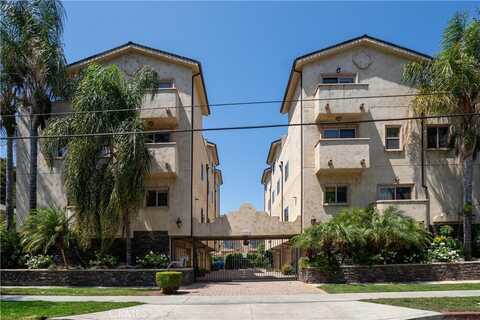 11253 Peach Grove Street, North Hollywood, CA 91601