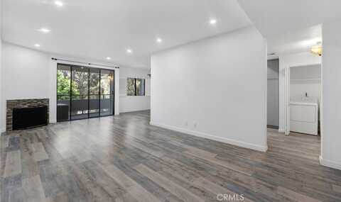 13331 Moorpark Street, Sherman Oaks, CA 91423