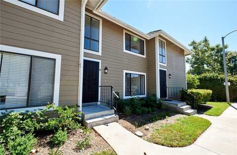 700 W Walnut Avenue, Orange, CA 92868