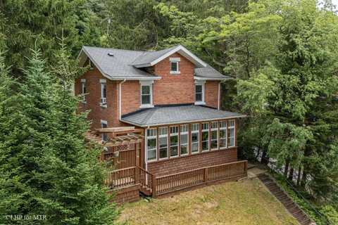 460 Spruce Street, Thomas, WV 26292