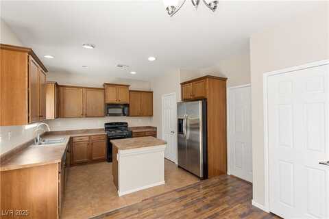 5492 Mercury Springs Drive, Las Vegas, NV 89122
