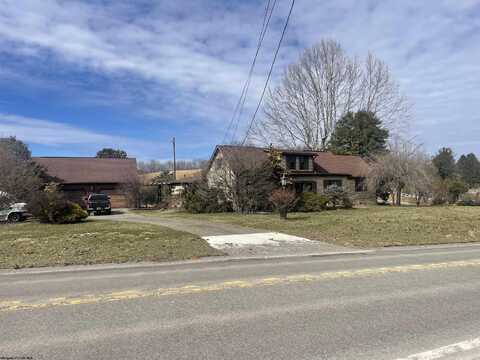 1582 Route 20 South Road, Buckhannon, WV 26201