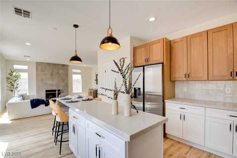 955 Leadville Meadows Drive, Henderson, NV 89052