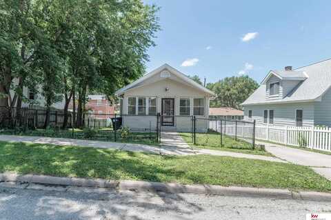 3320 N 55 Street, Omaha, NE 68104