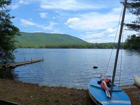 11 Nettie Way, Moultonborough, NH 03254