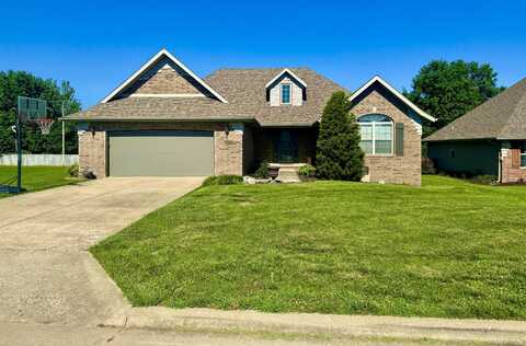 5537 S Pinehurst Avenue, Springfield, MO 65810