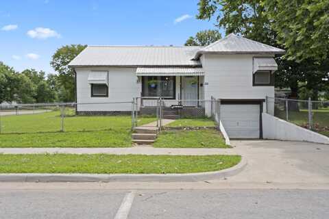 248 N Miller Street, Vinita, OK 74301