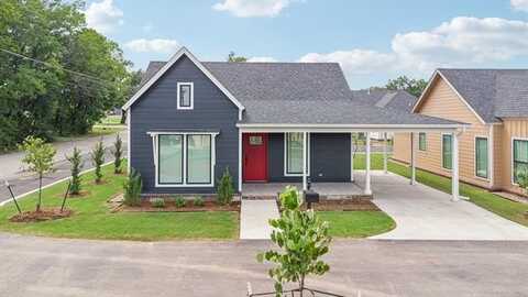 214 S Bluff Street, Catoosa, OK 74015