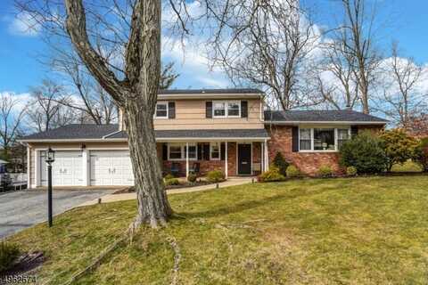 6 Cullen Dr, West Orange, NJ 07052