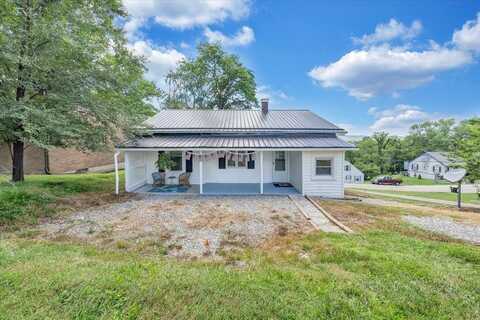 601 MADISON Avenue S, Pulaski, VA 24301