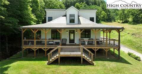 2507 Parker Eller Road, Lansing, NC 28643