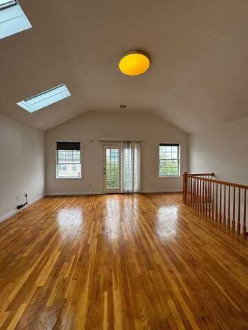 29 BOSTWICK AVE, JC, Bergen-Lafayett, NJ 07305