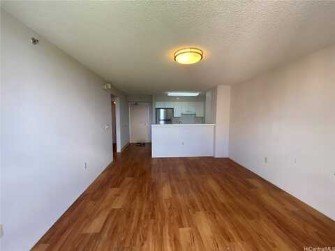 3009 Ala Makahala Place, Honolulu, HI 96818