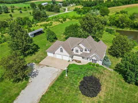 8747 Southpoint Drive, Richmond, MO 64085