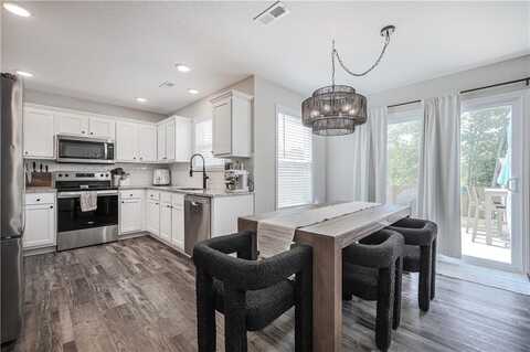 1716 Elderberry Lane, Ottawa, KS 66067