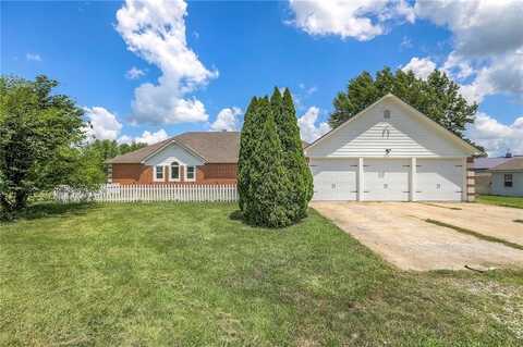 20012 138th Street, Kearney, MO 64060