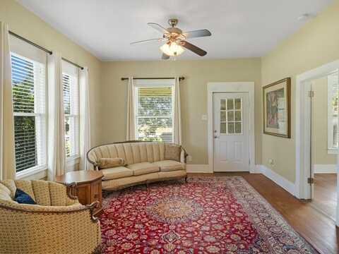 207 N Archer Street, Groesbeck, TX 76642