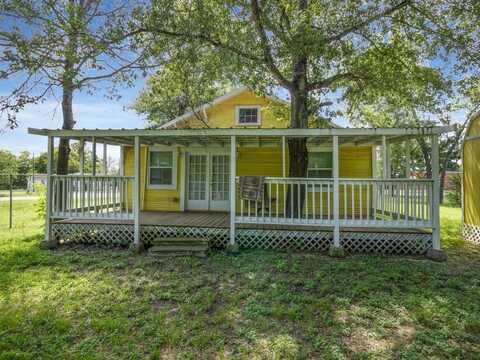 207 N Archer Street, Groesbeck, TX 76642