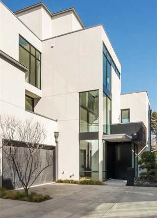3515 Edgewater Street, Dallas, TX 75205