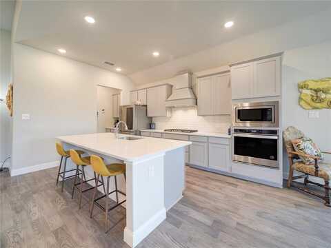 1112 Diamond Dove Drive, Little Elm, TX 75068