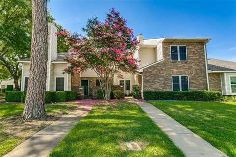 858 Creekside Drive, Lewisville, TX 75067