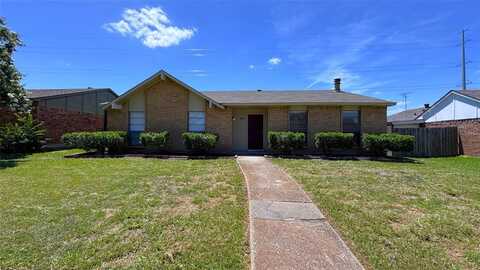 308 Via Altos, Mesquite, TX 75150