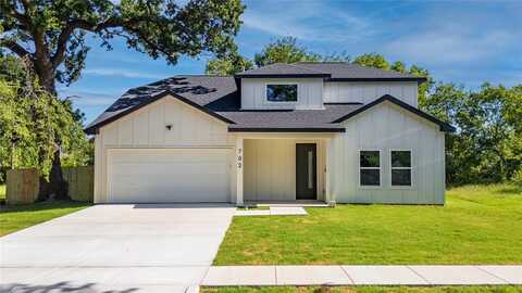 702 W Rochester Street, Terrell, TX 75160