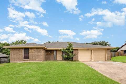 712 Springhill Drive, Hurst, TX 76054