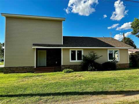106 N Donald Street, Seymour, TX 76380