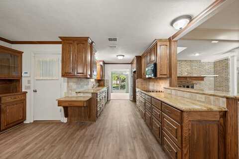 1306 Driftwood Drive, Euless, TX 76040