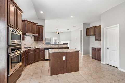 4905 Westlake Drive, Garland, TX 75043