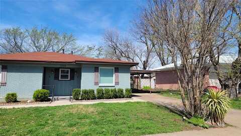 1304 Phillips Street, Cleburne, TX 76033