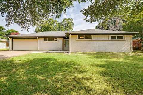 1509 Fernwood Drive, Plano, TX 75075