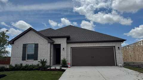509 PICKETT CREEK Drive, Fort Worth, TX 76008