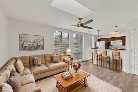 7522 Holly Hill Drive, Dallas, TX 75231