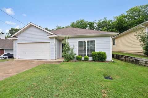 402 Stockard Street, Lake Dallas, TX 75065