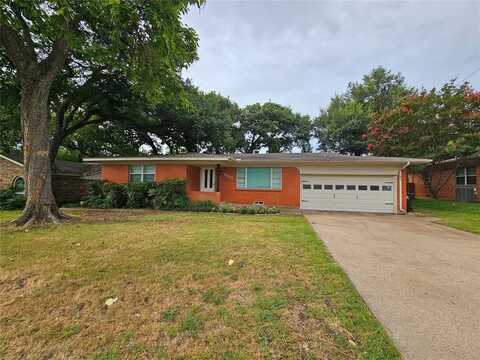 800 Valley View Drive, Arlington, TX 76010
