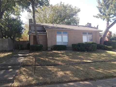 2110 Valleywood Drive, Arlington, TX 76013