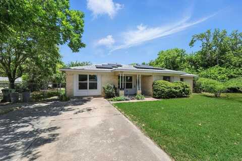 7717 Janetta Drive, North Richland Hills, TX 76180
