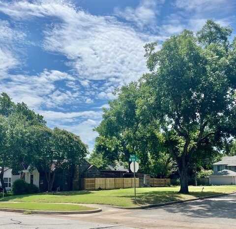 3829 W 5th Street, Fort Worth, TX 76107