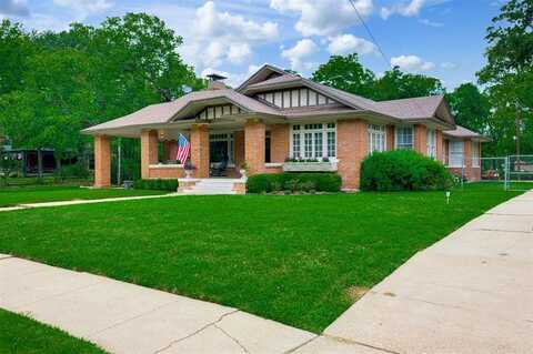 354 W Washington Street, Paris, TX 75460