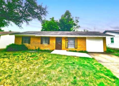 4318 Pineridge Drive, Garland, TX 75042